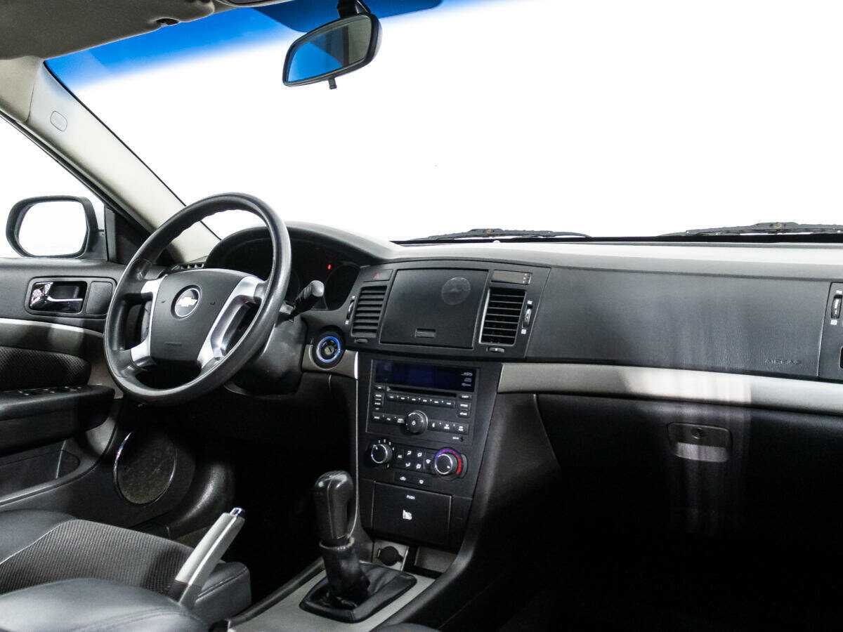 Купить Chevrolet Epica с пробегом. Фото: #8