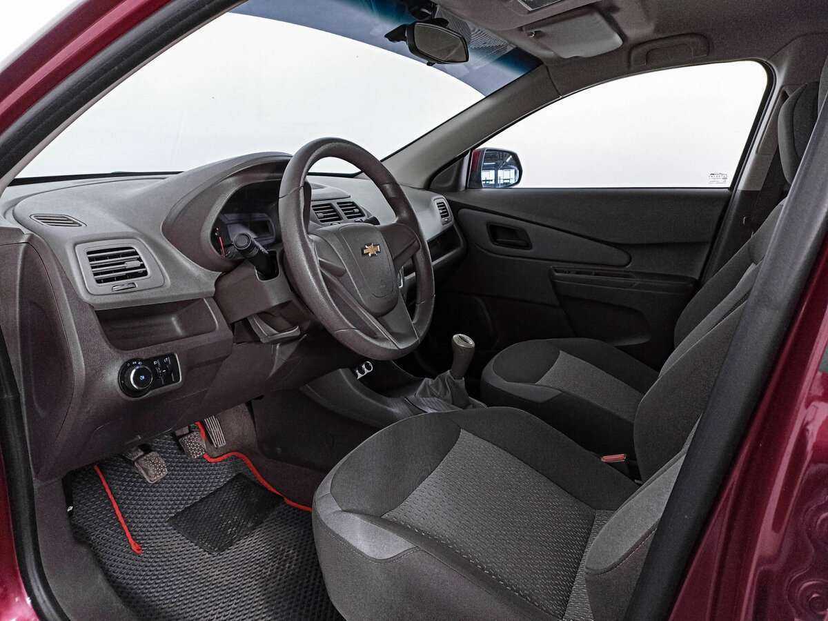Купить Chevrolet Cobalt с пробегом. Фото: #13