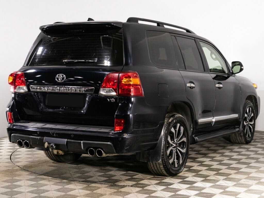 Купить Toyota Land Cruiser с пробегом. Фото: #3