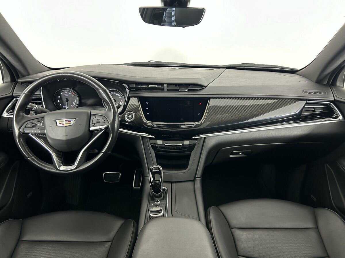 Купить Cadillac XT6 с пробегом. Фото: #5