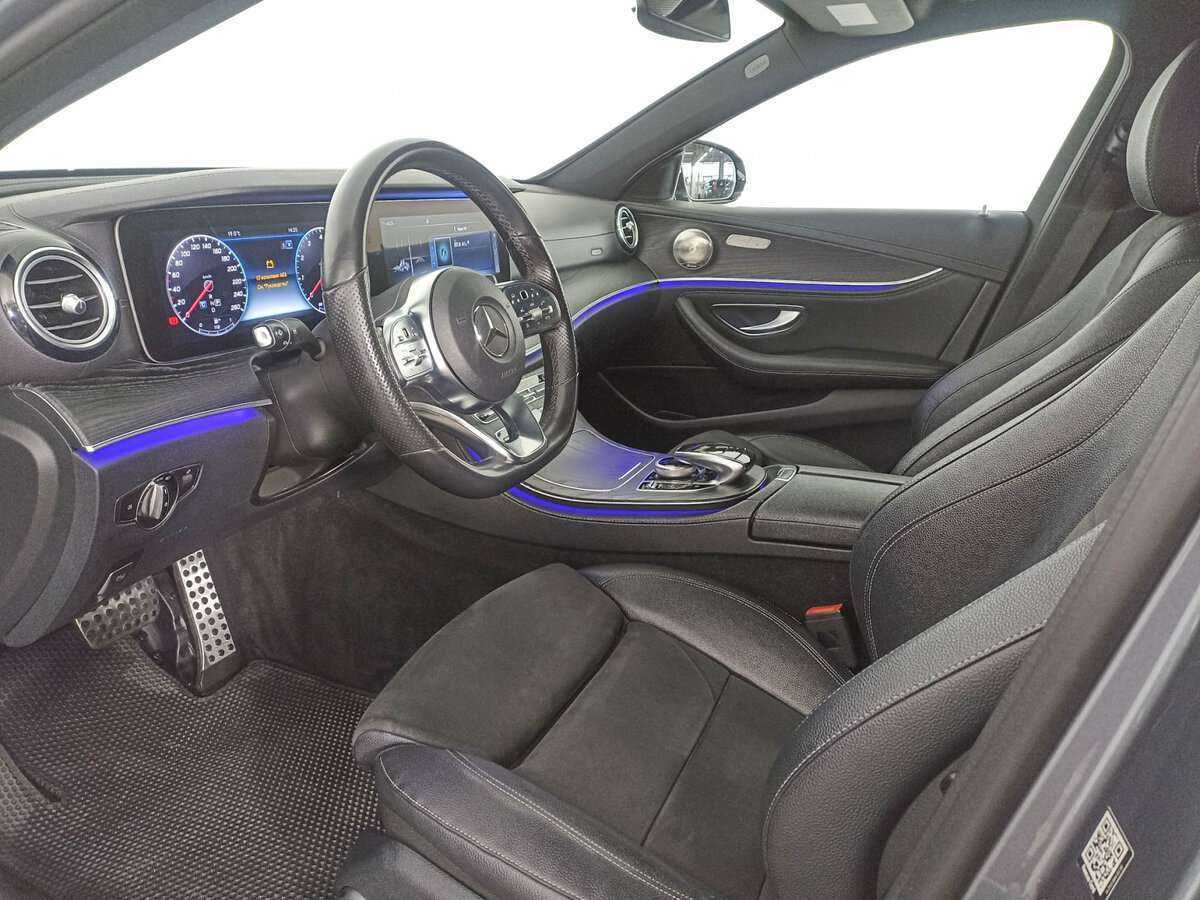 Купить Mercedes-Benz E-Класс с пробегом. Фото: #13