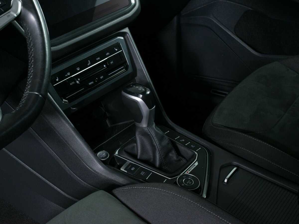 Купить Volkswagen Tiguan с пробегом. Фото: #15