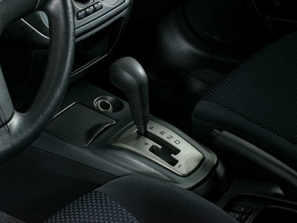 Купить Mitsubishi Lancer с пробегом. Фото: #14