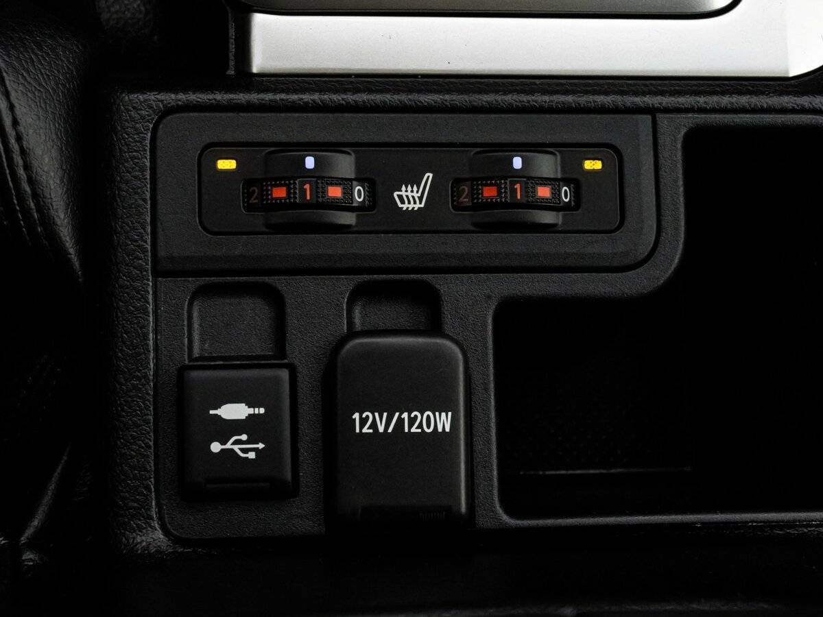 Купить Toyota Land Cruiser Prado с пробегом. Фото: #16