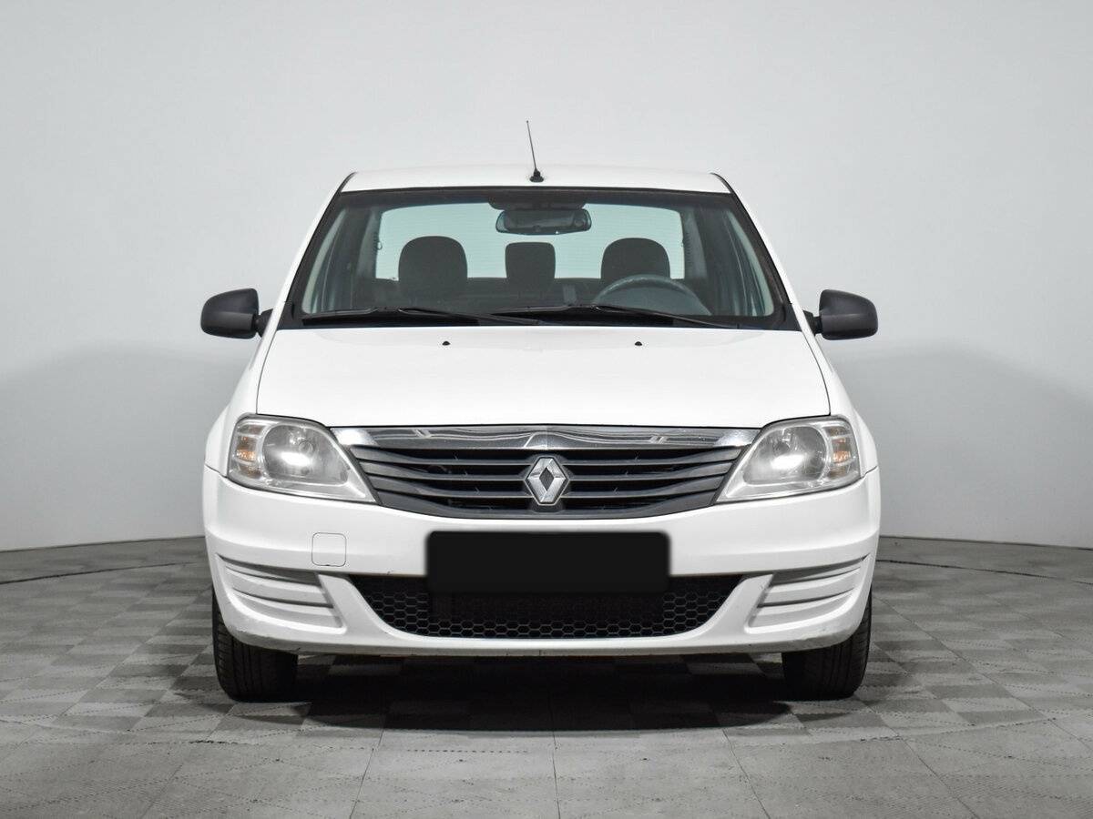 Купить Renault Logan с пробегом. Фото: #1