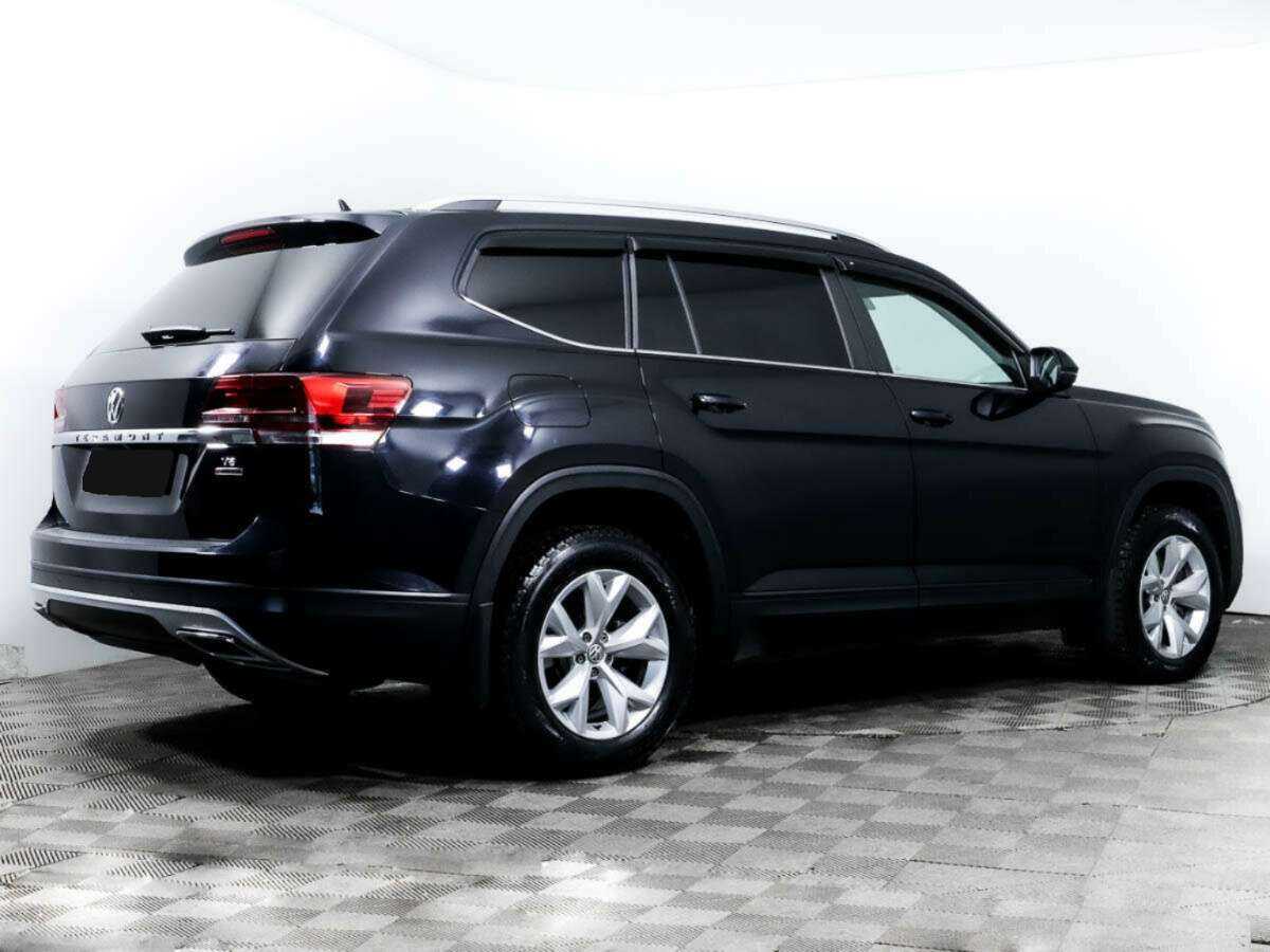 Купить Volkswagen Teramont с пробегом. Фото: #3