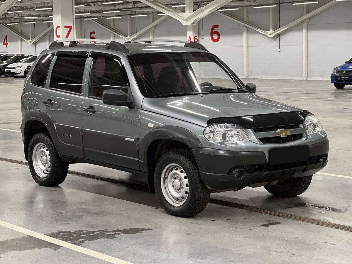 Купить Chevrolet Niva с пробегом. Фото: #2