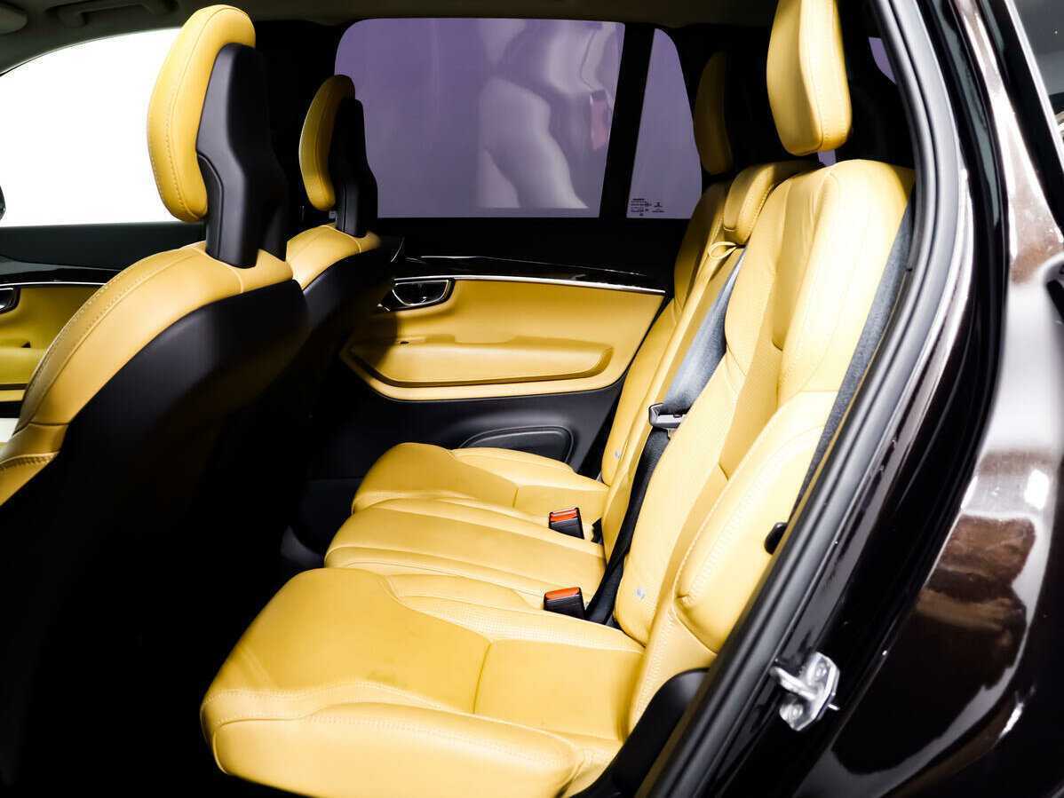 Купить Volvo XC90 с пробегом. Фото: #11