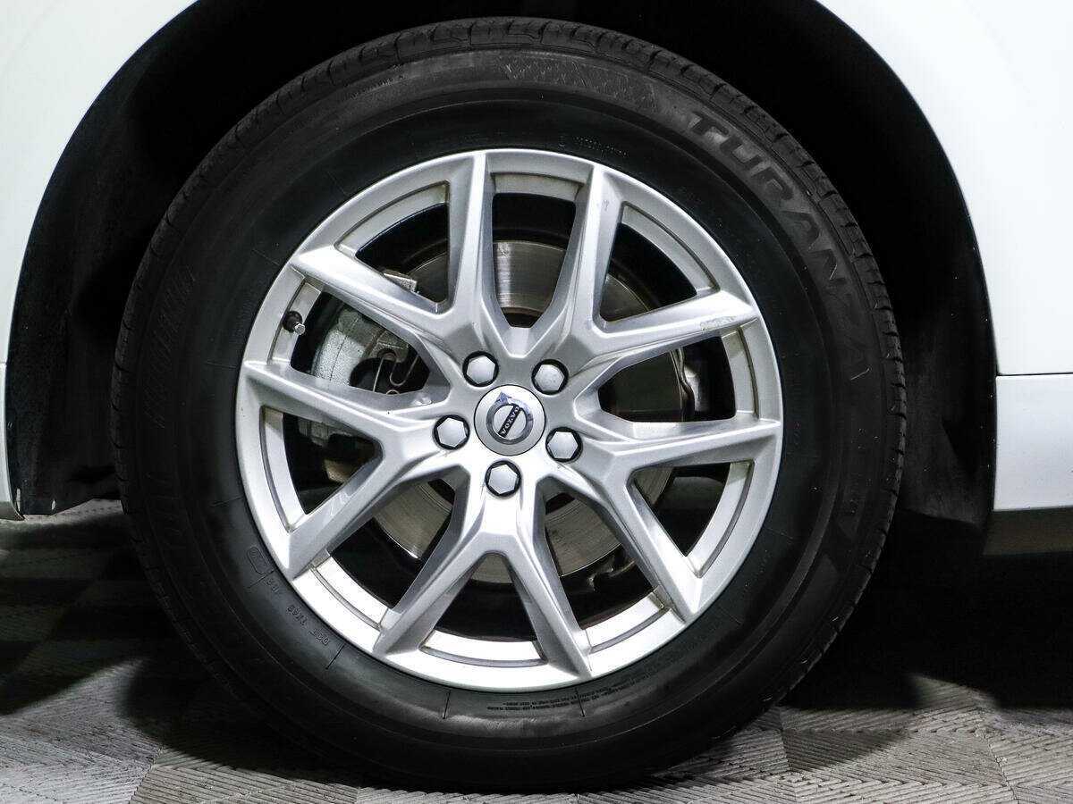Купить Volvo XC60 с пробегом. Фото: #21