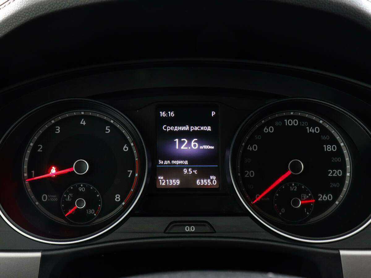 Купить Volkswagen Teramont с пробегом. Фото: #9