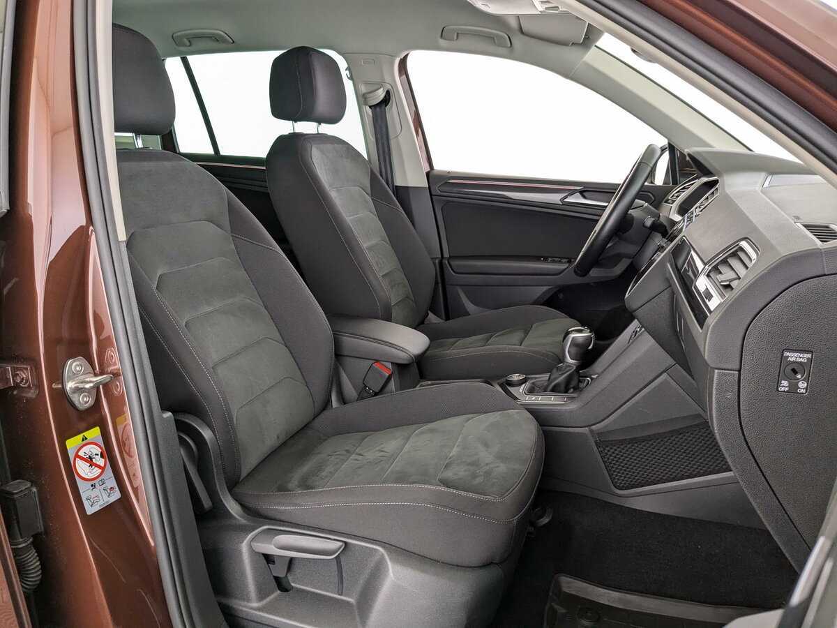 Купить Volkswagen Tiguan с пробегом. Фото: #14