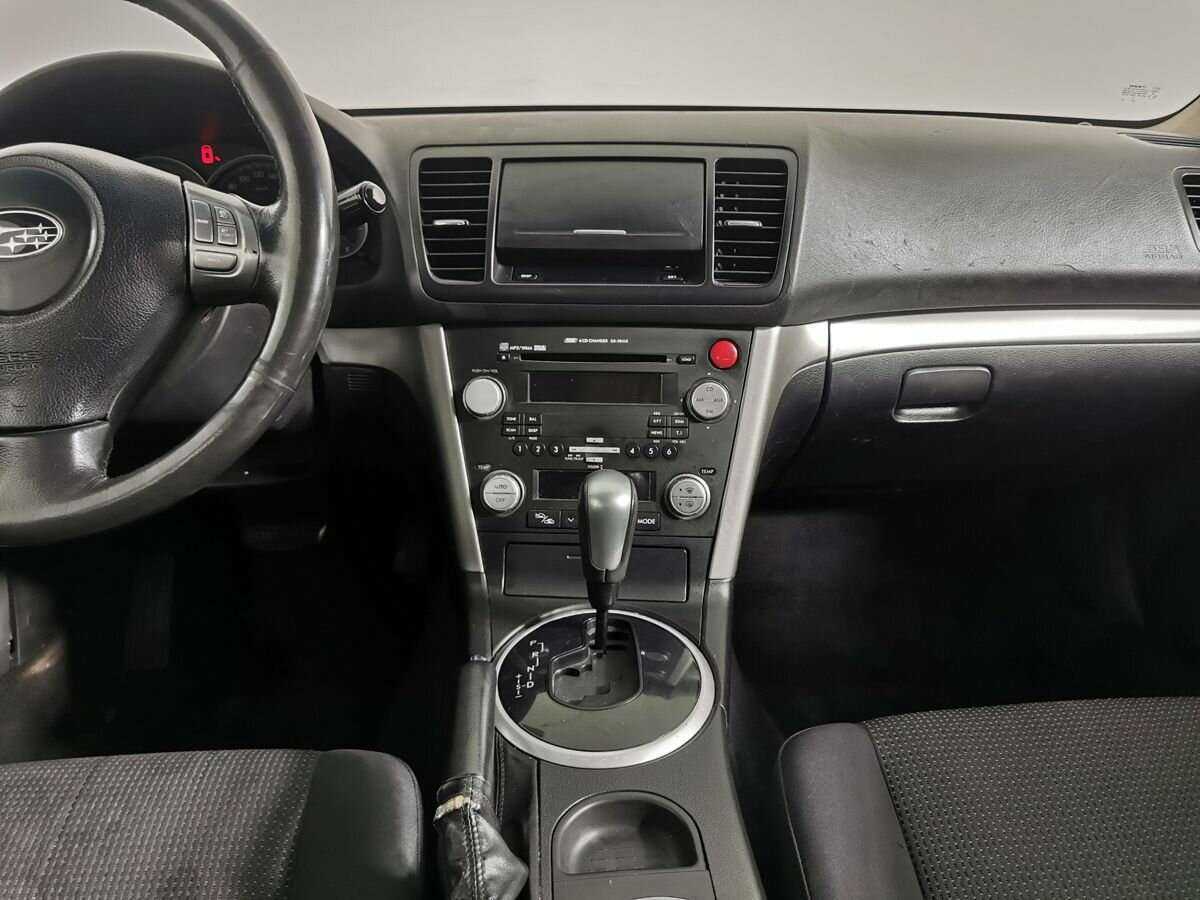 Купить Subaru Legacy с пробегом. Фото: #10