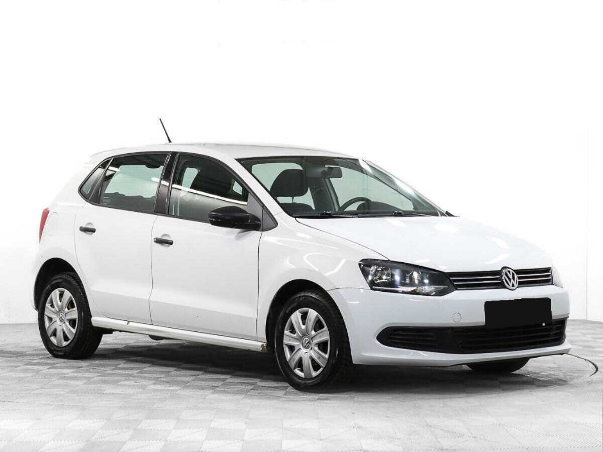 Купить Volkswagen Polo с пробегом. Фото: #1