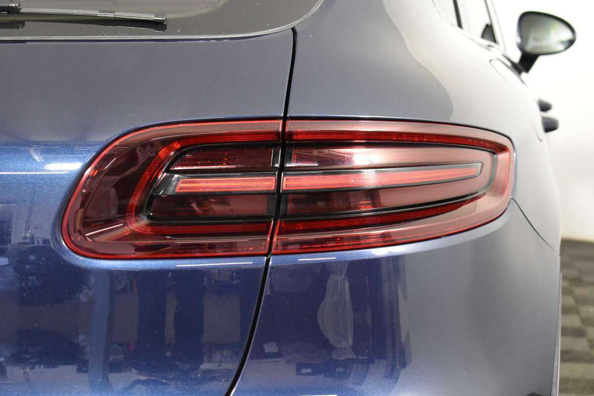 Купить Porsche Macan с пробегом. Фото: #7
