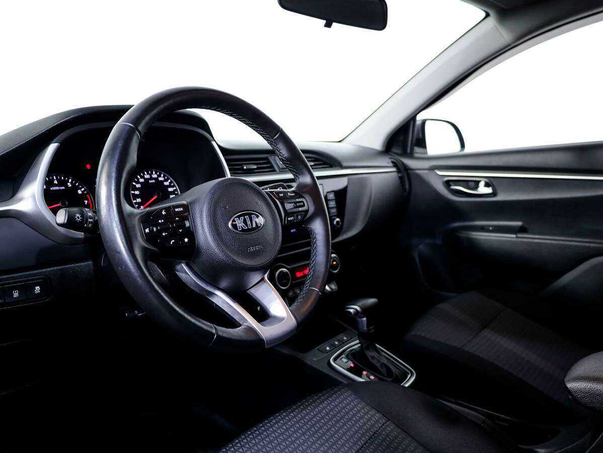 Купить Kia Rio с пробегом. Фото: #9