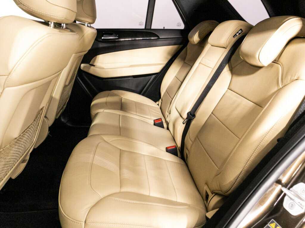 Купить Mercedes-Benz GLE с пробегом. Фото: #9
