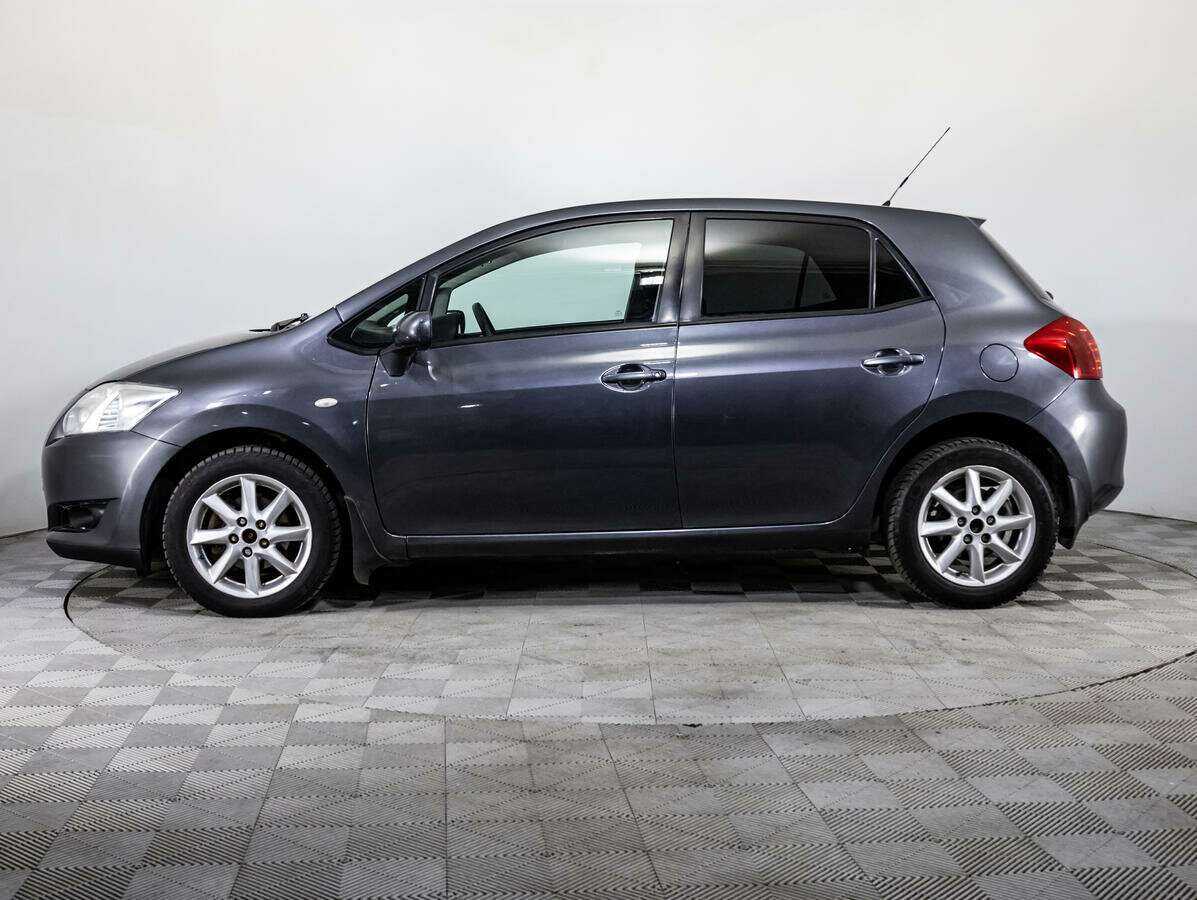 Купить Toyota Auris с пробегом. Фото: #7