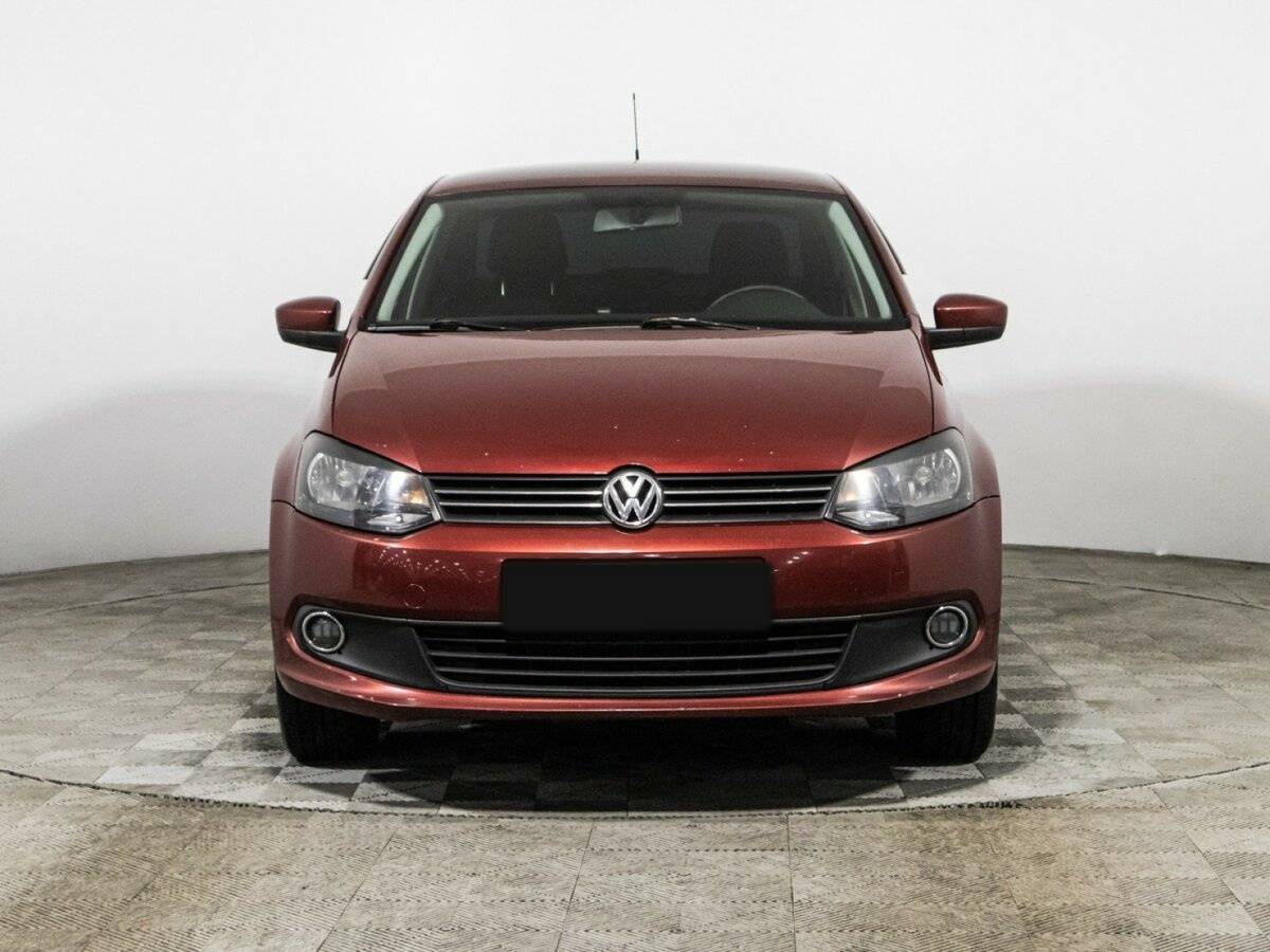 Купить Volkswagen Polo с пробегом. Фото: #1