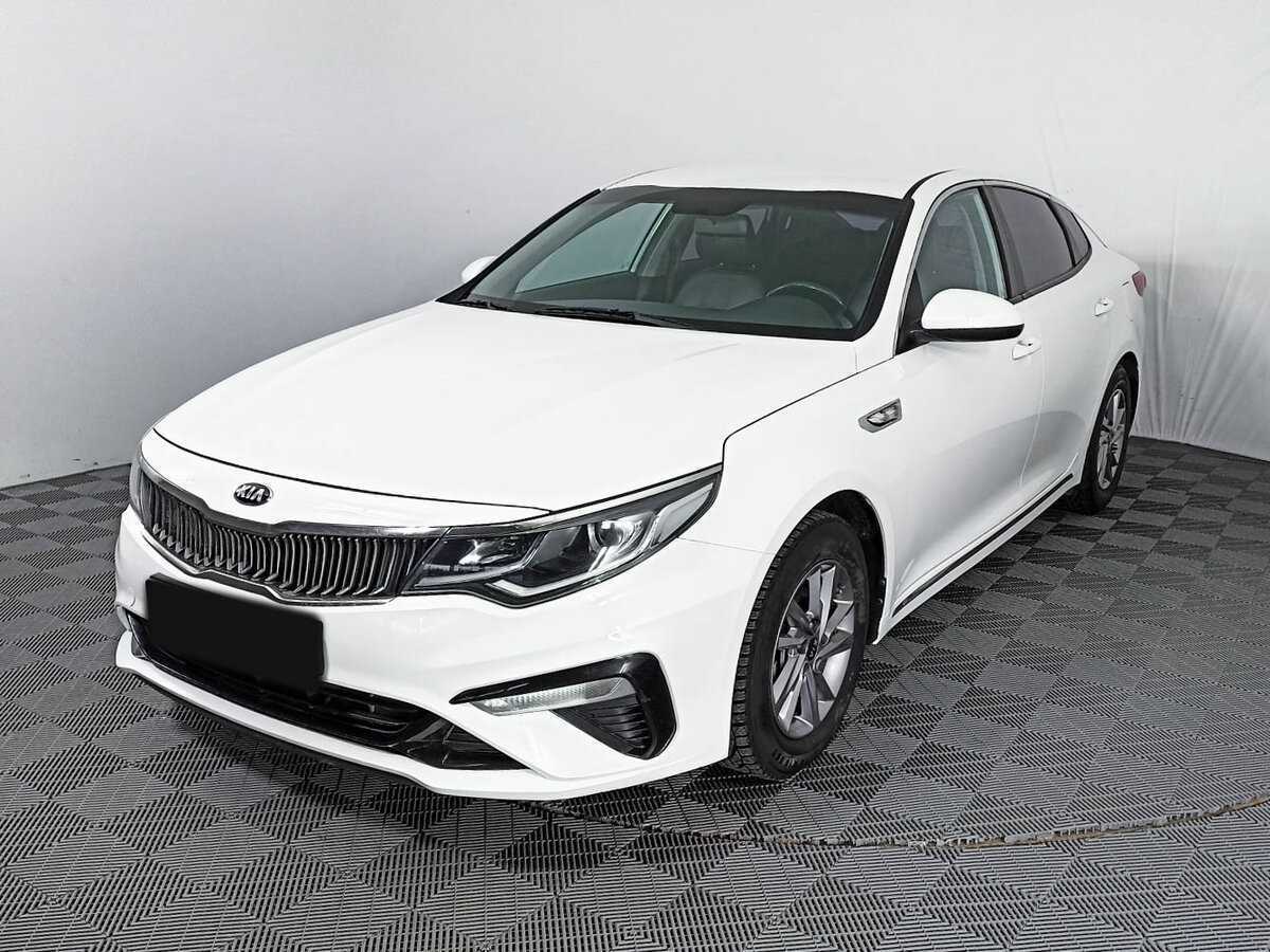 Купить Kia K5 с пробегом. Посмотреть фото
