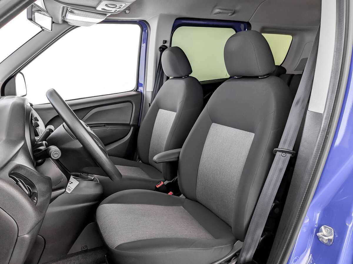 Купить Fiat Doblo с пробегом. Фото: #19