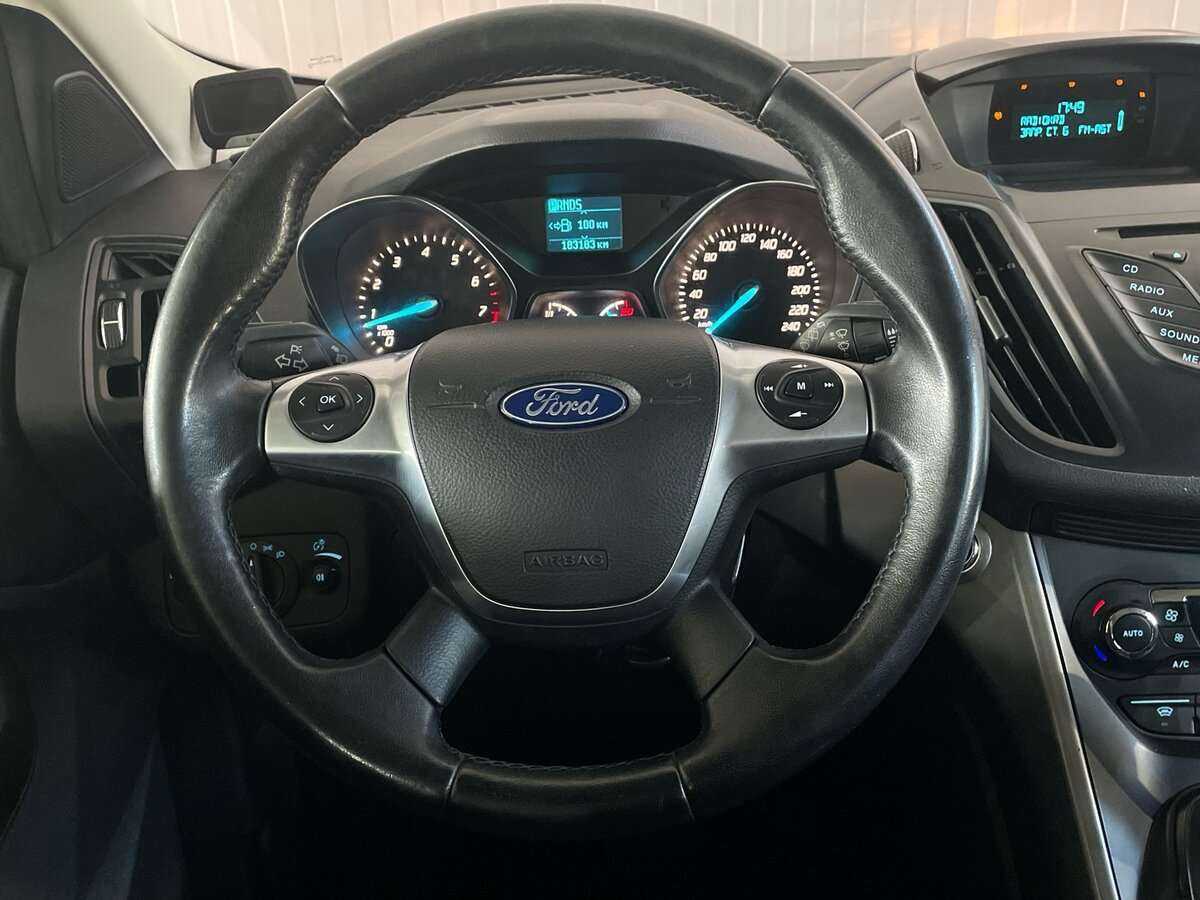 Купить Ford Kuga с пробегом. Фото: #9