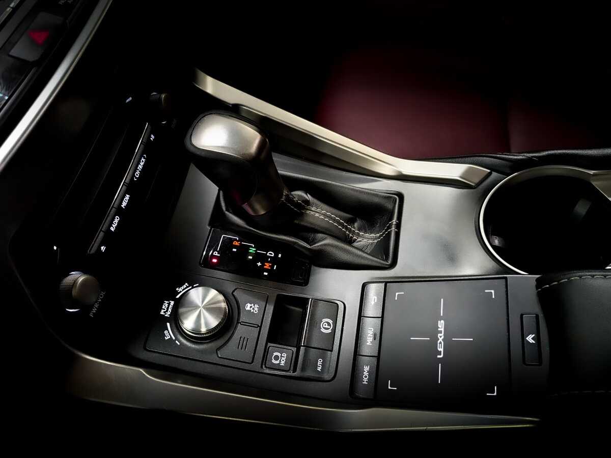 Купить Lexus NX с пробегом. Фото: #29