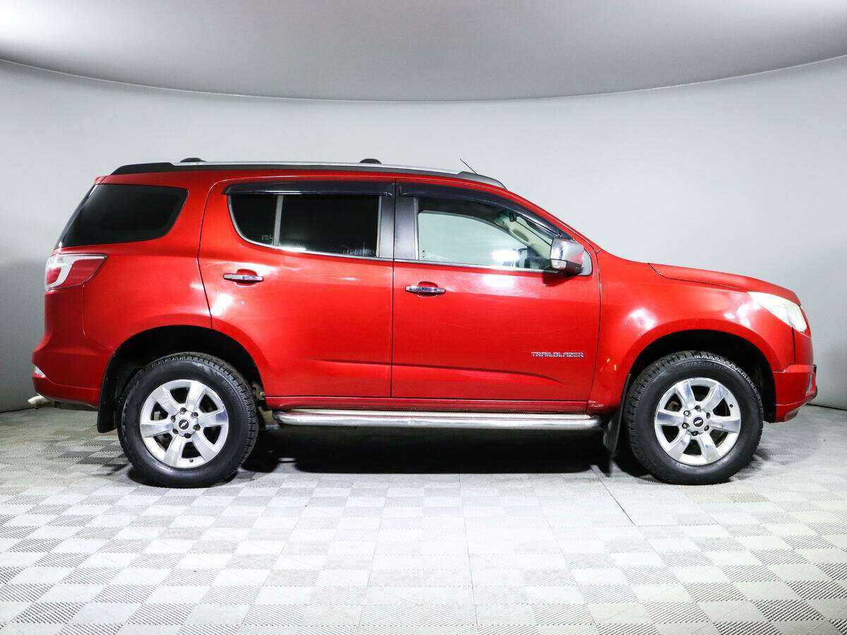 Купить Chevrolet TrailBlazer с пробегом. Фото: #3