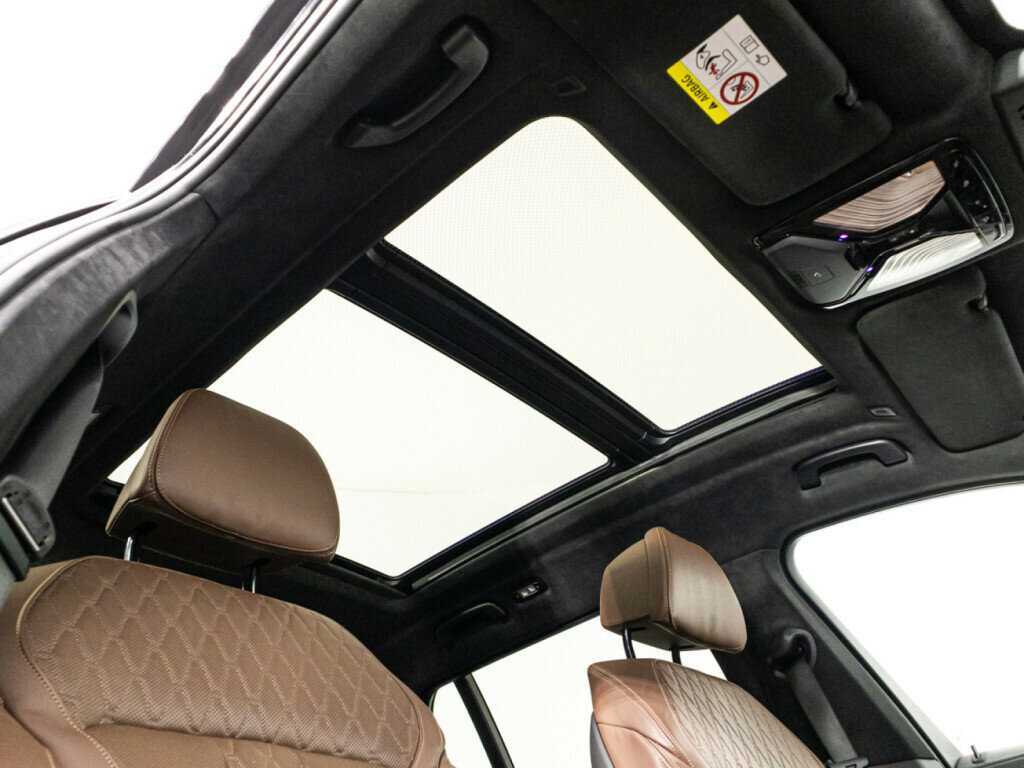 Купить BMW X7 с пробегом. Фото: #21