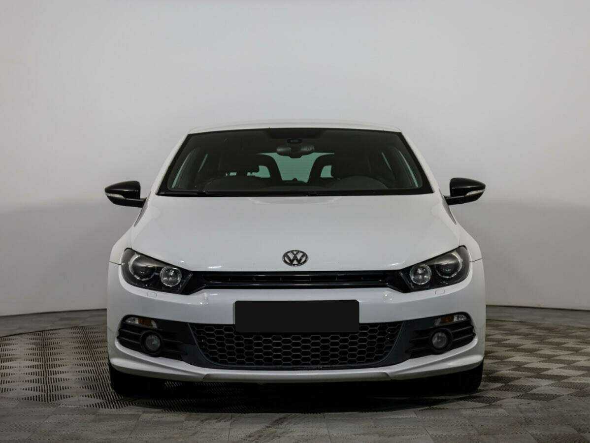 Купить Volkswagen Scirocco с пробегом. Посмотреть фото
