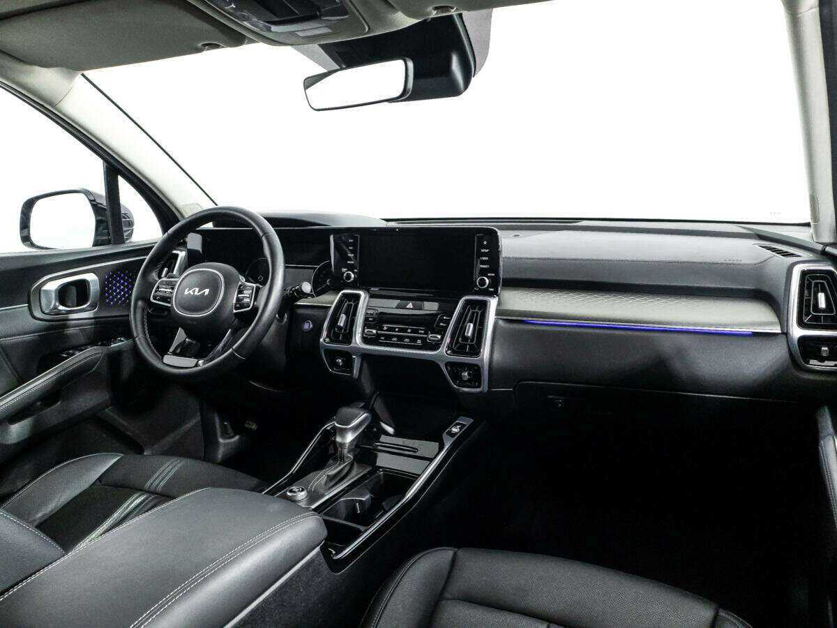 Купить Kia Sorento с пробегом. Фото: #8