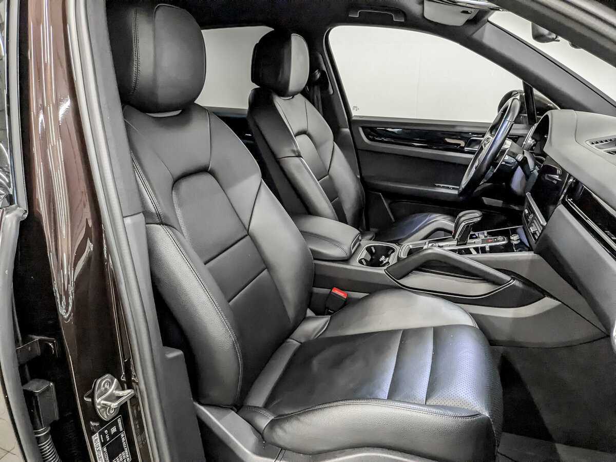Купить Porsche Cayenne с пробегом. Фото: #23