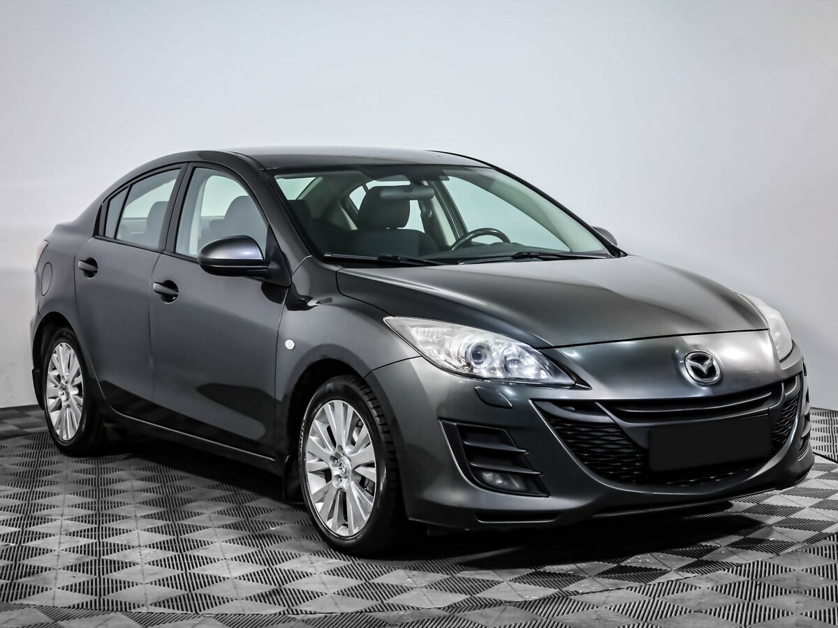 Купить Mazda 3 с пробегом. Фото: #2