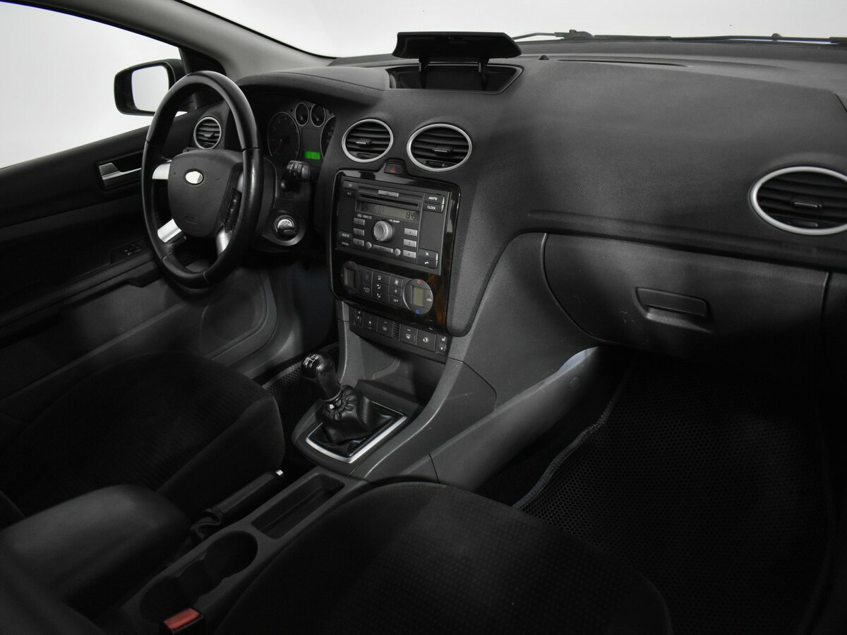 Купить Ford Focus с пробегом. Фото: #8