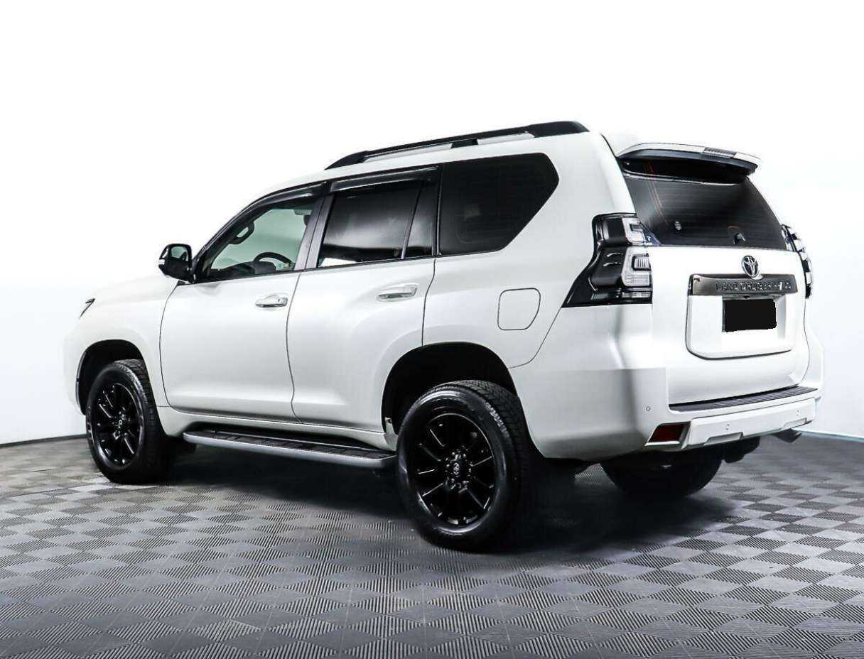 Купить Toyota Land Cruiser Prado с пробегом. Фото: #6