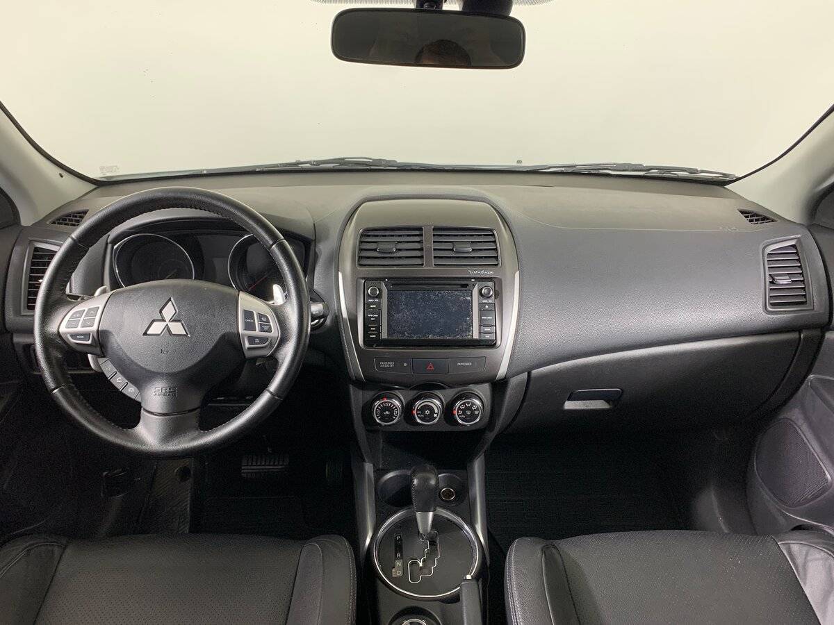 Купить Mitsubishi ASX с пробегом. Фото: #11