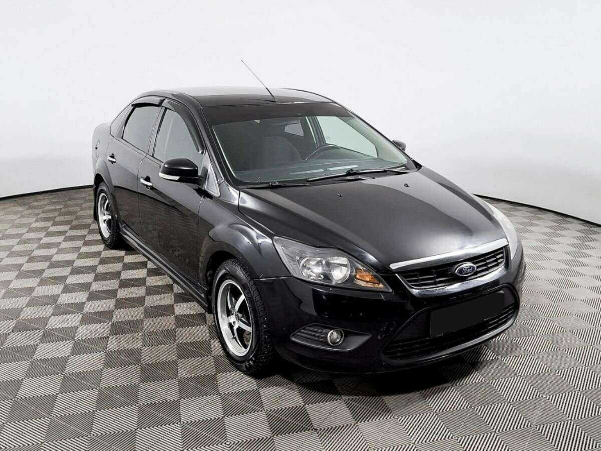 Купить Ford Focus с пробегом. Фото: #2