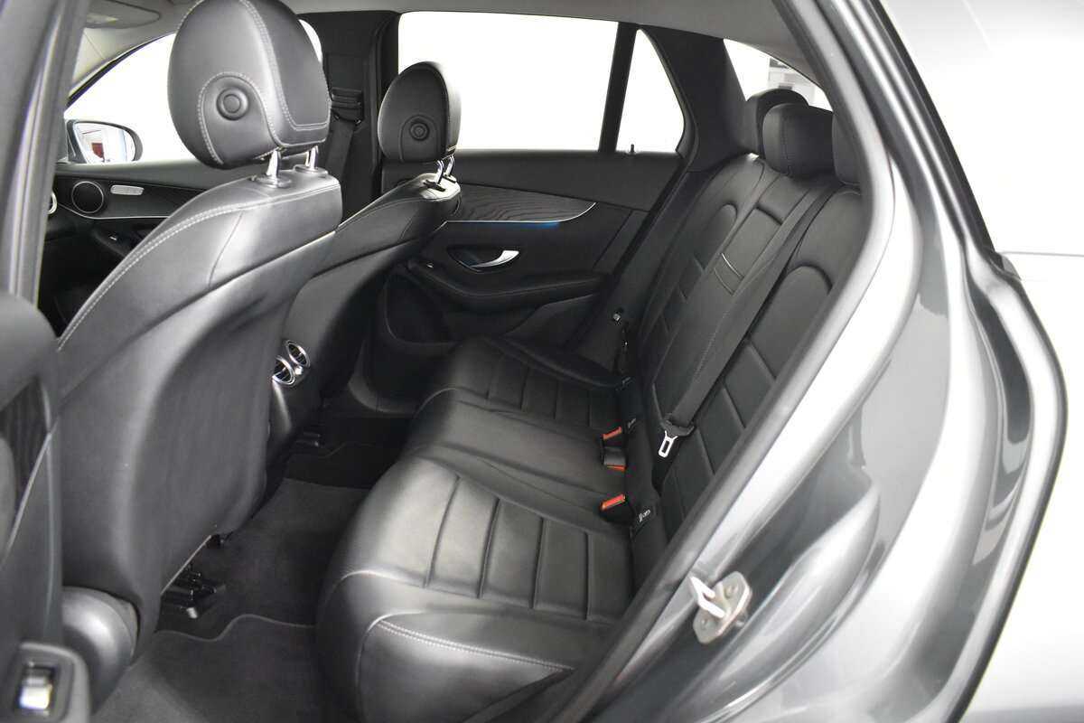 Купить Mercedes-Benz GLC с пробегом. Фото: #14