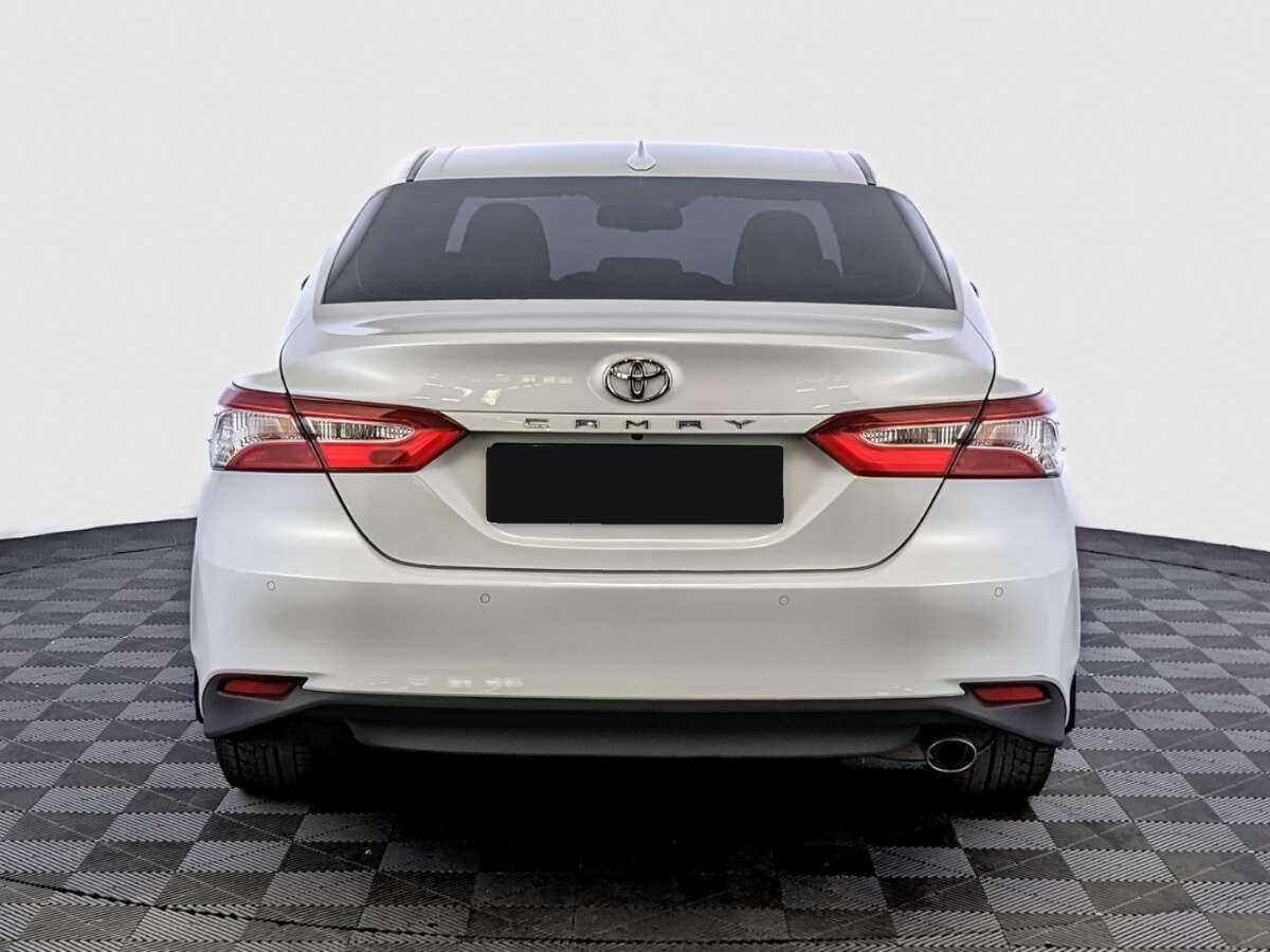 Купить Toyota Camry с пробегом. Фото: #5