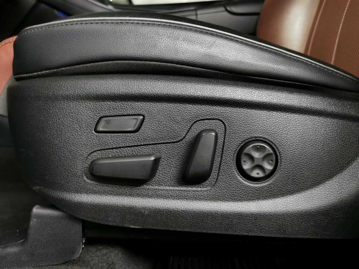 Купить Hyundai Santa Fe с пробегом. Фото: #18