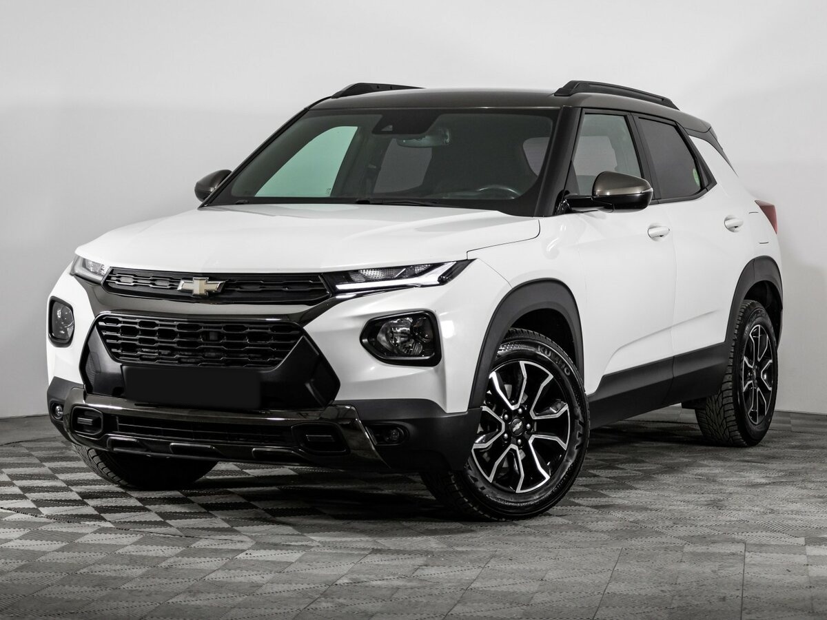 Купить Chevrolet TrailBlazer с пробегом. Посмотреть фото