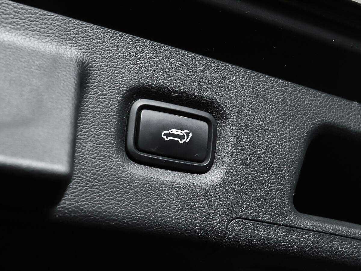 Купить Hyundai Santa Fe с пробегом. Фото: #18