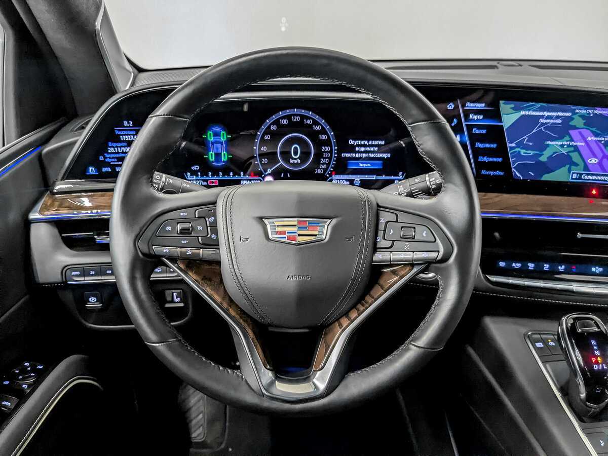 Купить Cadillac Escalade с пробегом. Фото: #18