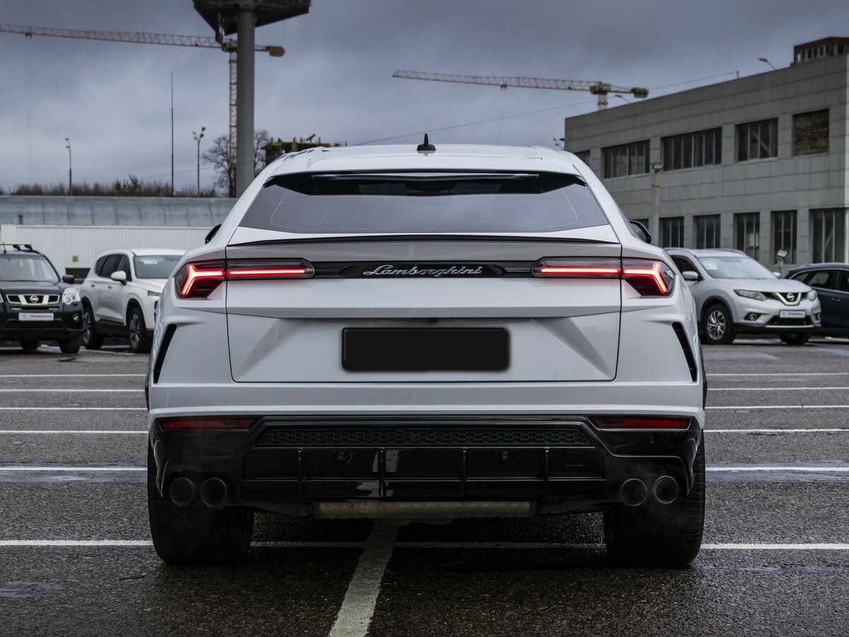 Купить Lamborghini Urus с пробегом. Фото: #8