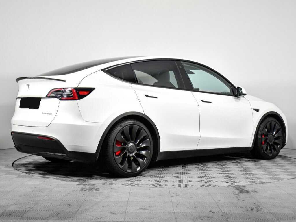 Купить Tesla Model Y с пробегом. Фото: #3