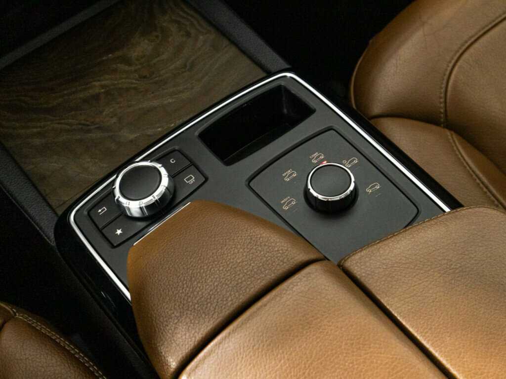 Купить Mercedes-Benz GLE с пробегом. Фото: #19