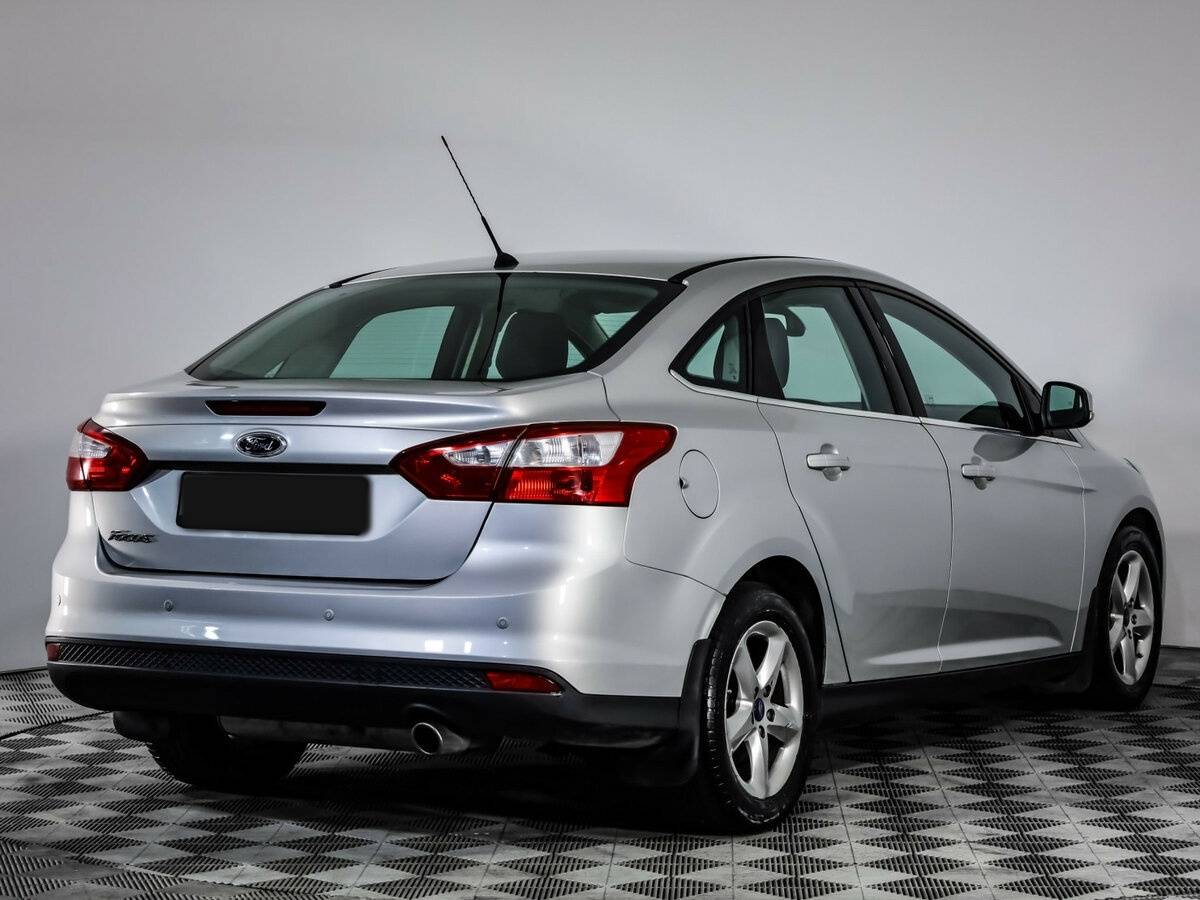 Купить Ford Focus с пробегом. Фото: #3