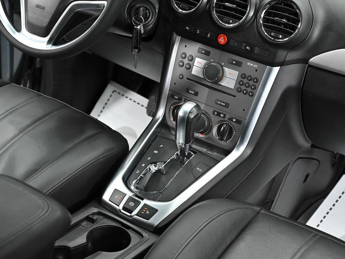 Купить Opel Antara с пробегом. Фото: #9