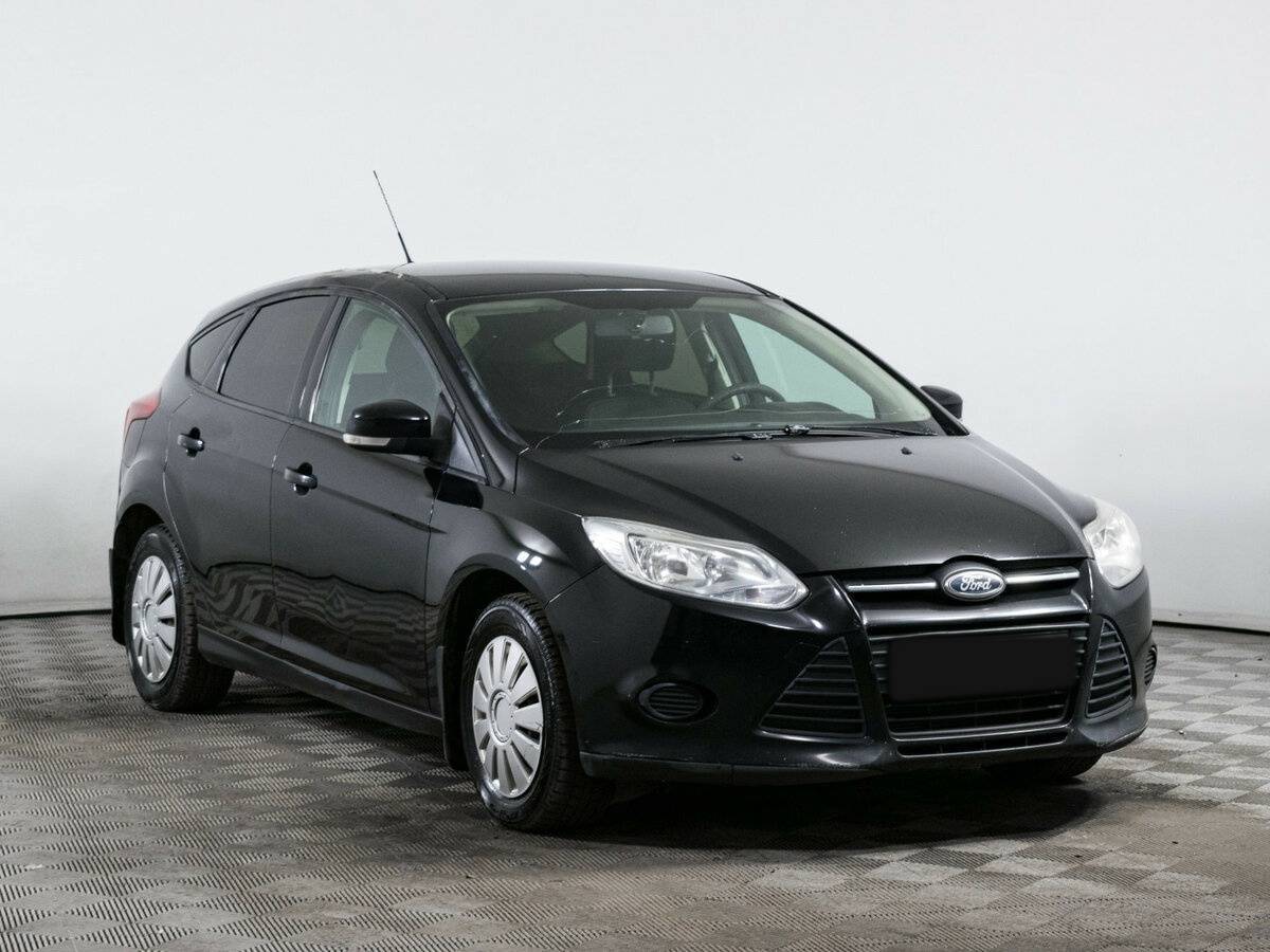 Купить Ford Focus с пробегом. Фото: #2