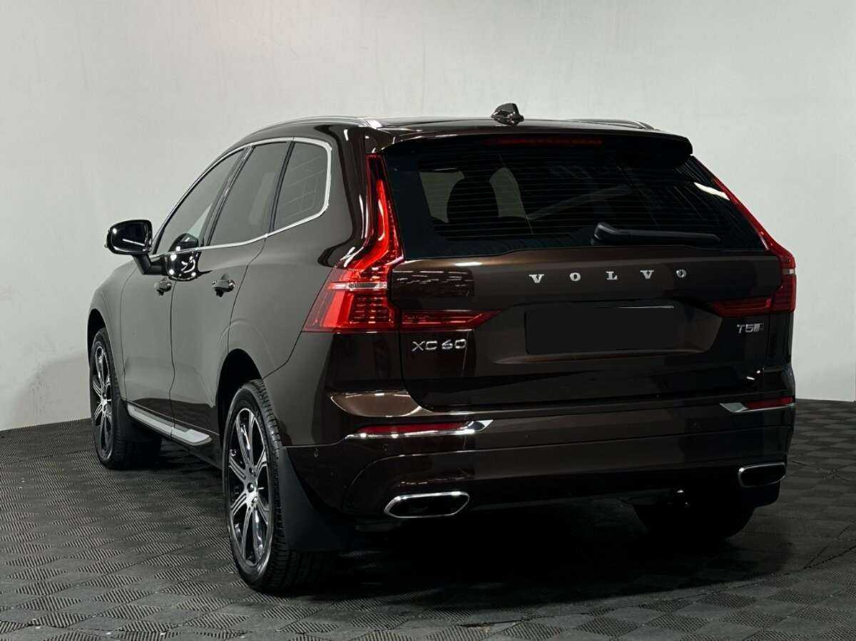 Купить Volvo XC60 с пробегом. Фото: #3