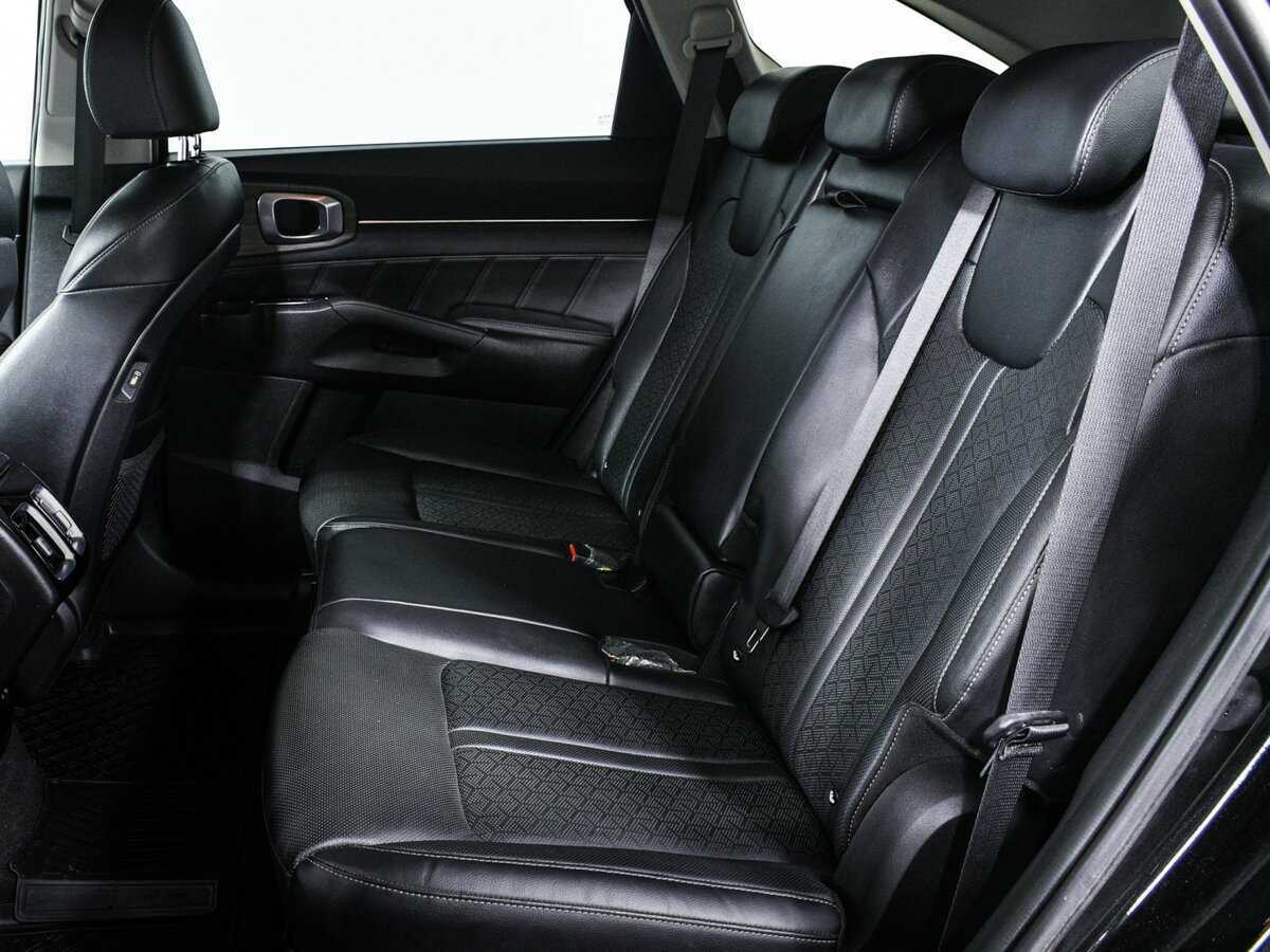 Купить Kia Sorento с пробегом. Фото: #11